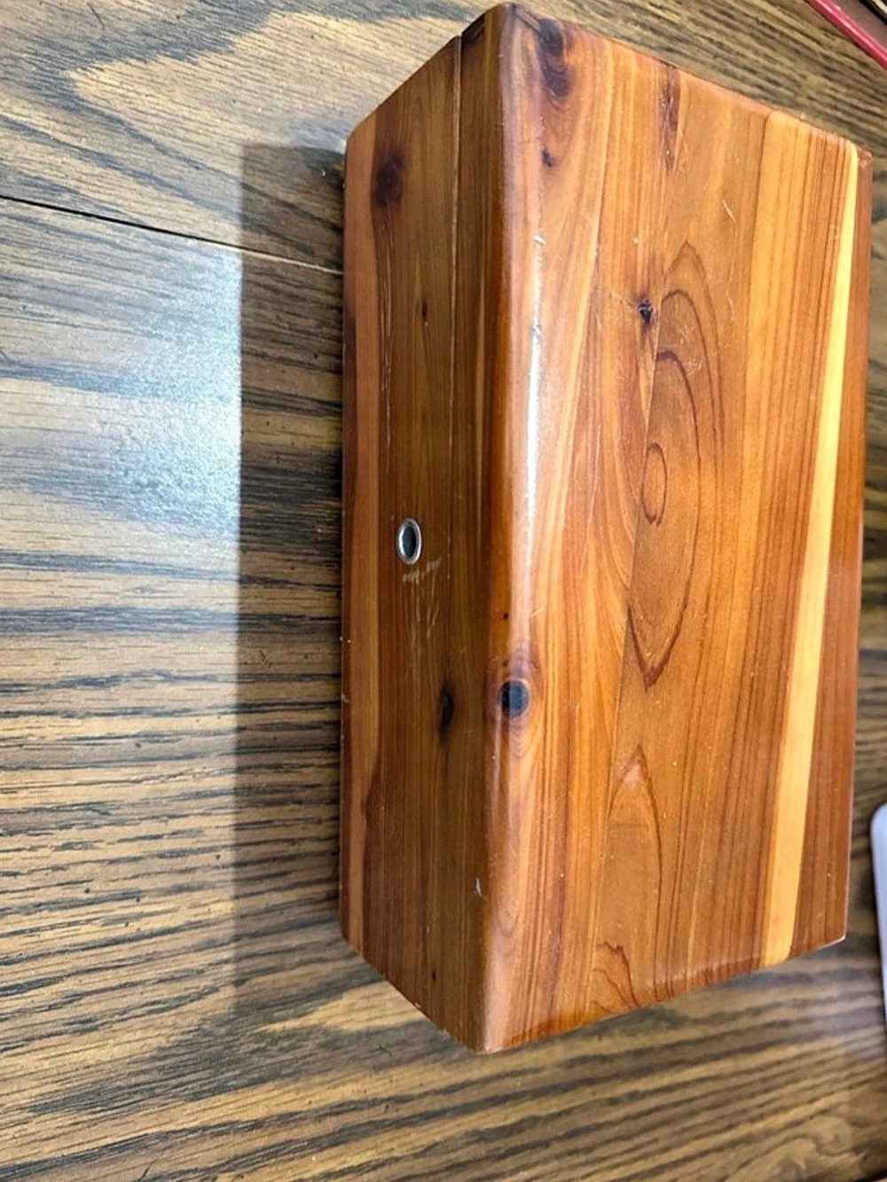 Lane Milled Furniture Co. cedar chest Wooden Storage Chest